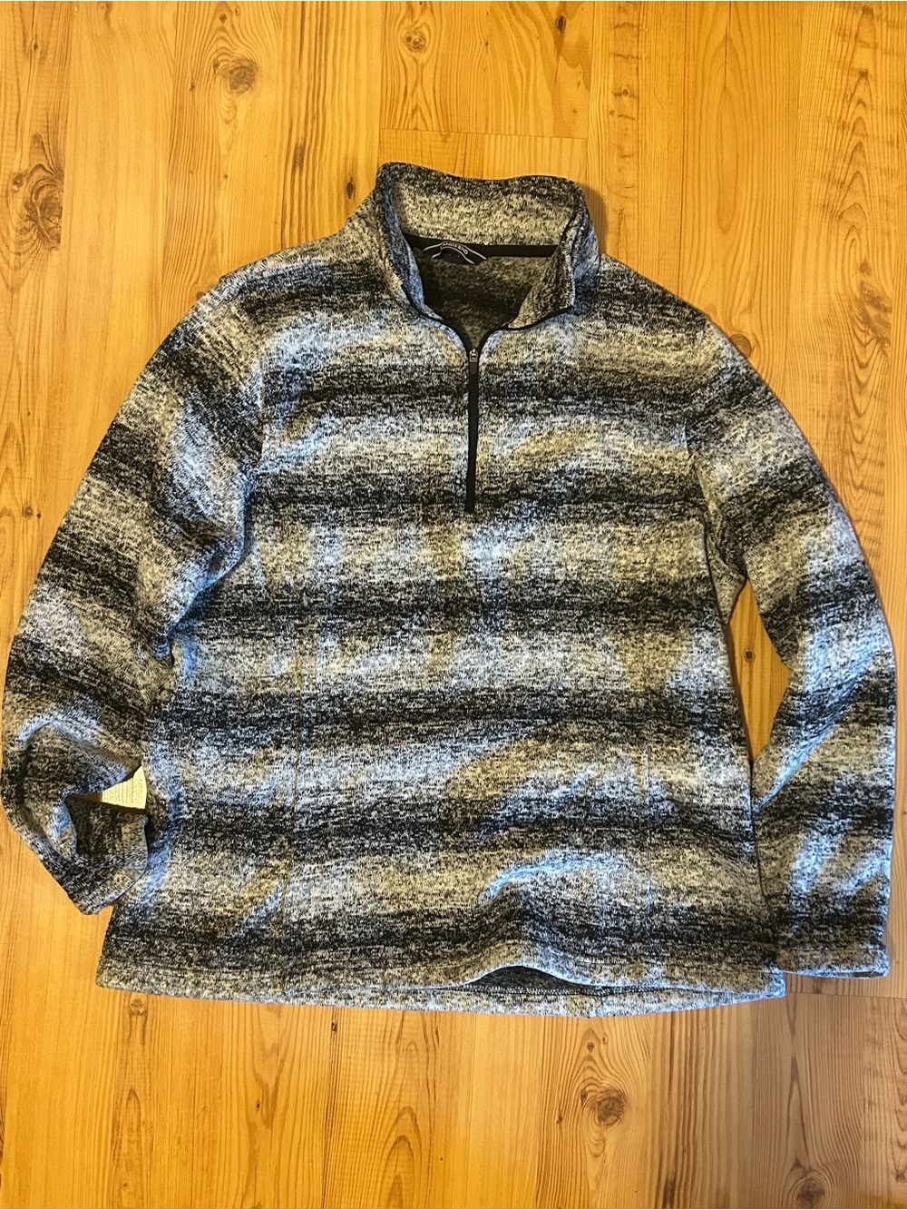 Lands' End Men's Heathered Black and Gray Half-Zip Pullover